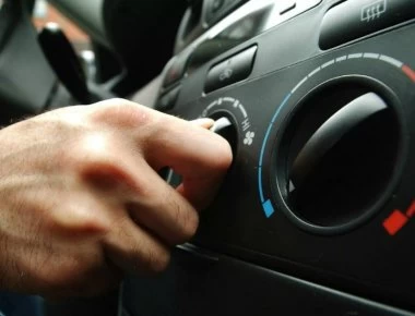 Αυτό πρέπει να κάνετε κάθε φορά που ανοίγετε το κλιματιστικό του αυτοκινήτου σας!